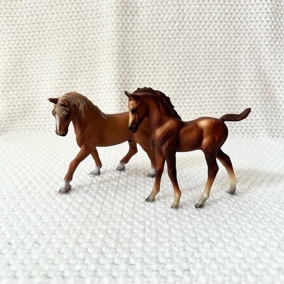 Bundle 2 Schleich Germany Horse Tennessee Walker Stallion Unmarked Breyer Colt - Picture 1 of 14